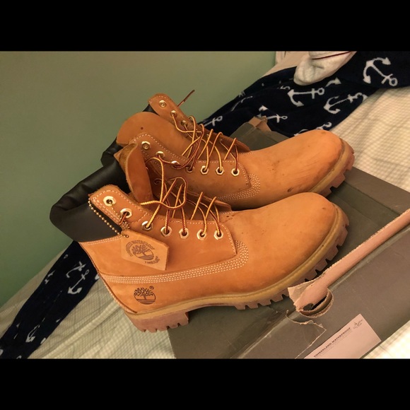 Timberland boots . - Picture 2 of 3